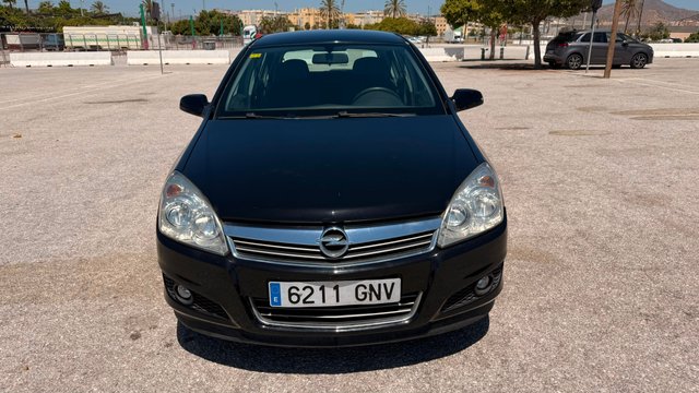 Opel Astra 2009