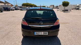 Opel Astra 2009