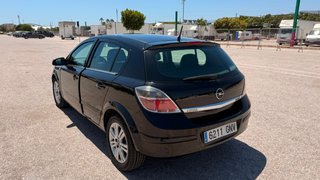 Opel Astra 2009