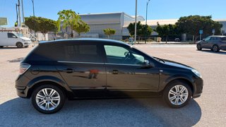Opel Astra 2009