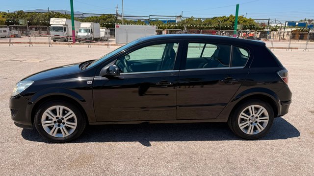 Opel Astra 2009
