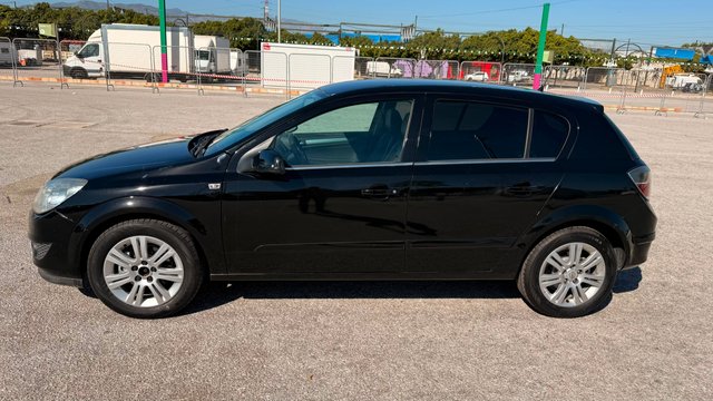 Opel Astra 2009