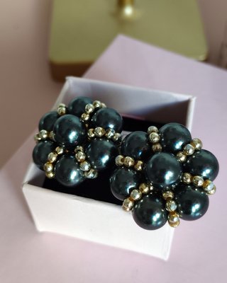 Pendientes vintage clip perlas azul oscuro y dorad
