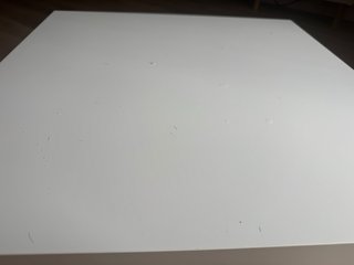 Mesa de centro Ikea Lack blanca 55x55