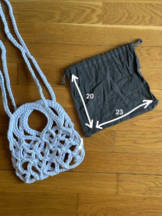 Bolso de trapillo blanco y gris