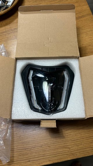 Faro KTM SMC 690