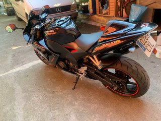 Kawasaki ZX10R Negra y Roja