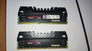 2x8GB Kingston HyperX DDR3 RAM