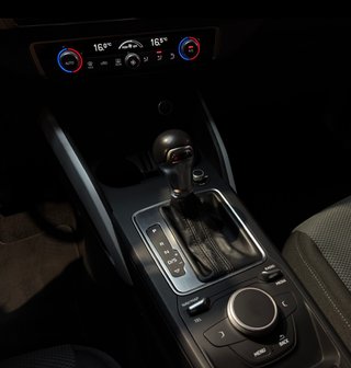 AUDI Q2  35 TDI DESING S TRONIC