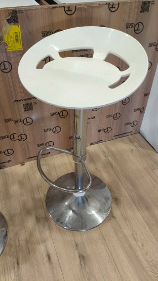 2 Taburetes Altos Cocina Blanco y Plata