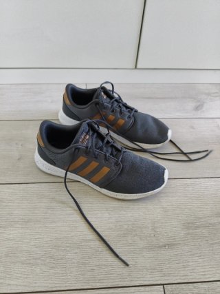 Adidas Qt Racer Mujer Talla 42