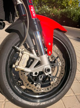 Aprilia Shiver 750