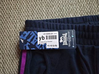 PANTALÓN LONSDALE CON ETIQUETA