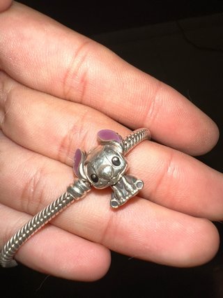 Pulsera Pandora con charms