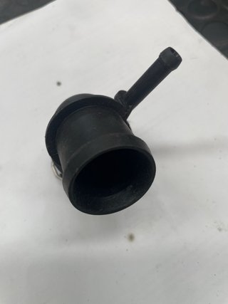 Codo radiador VAG