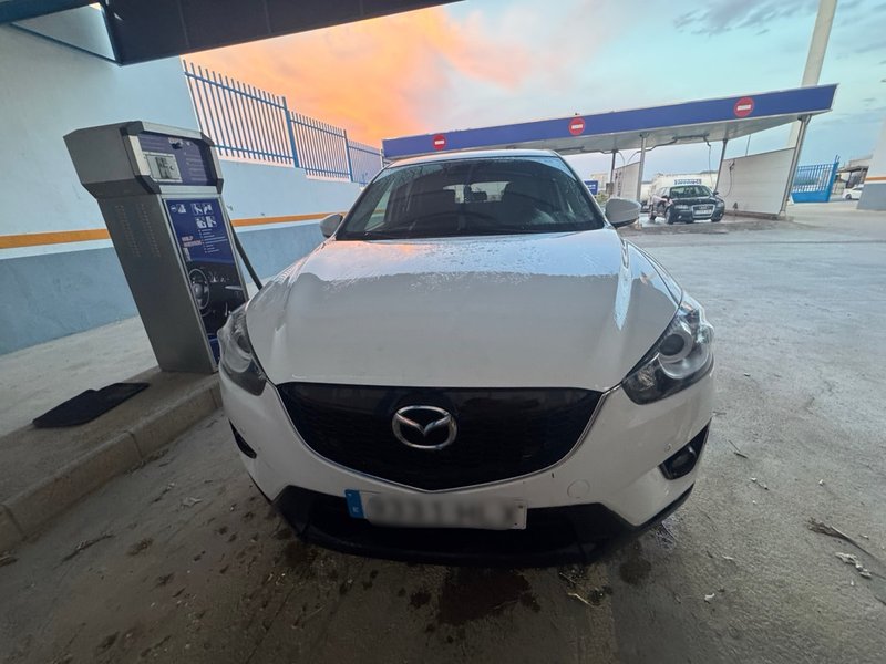 Mazda CX-5 - foto 1