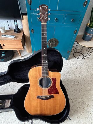 Guitarra Acústica Taylor 210 ce