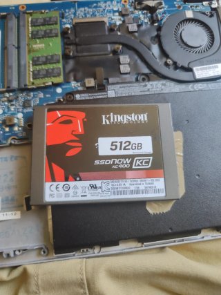 SSD Kingston 512GB SKC400