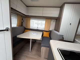 Caravana Hobby 390 SF On Tour 2026