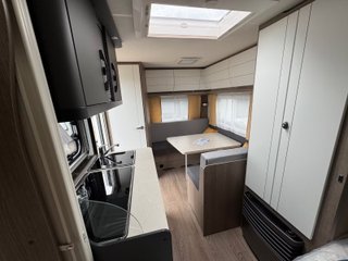Caravana Hobby 390 SF On Tour 2026