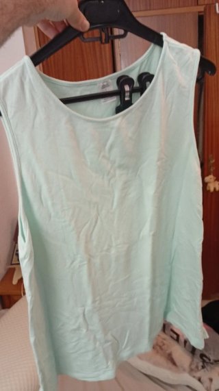 Lote de 8 prendas de ropa mujer entre tiempo