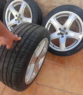 Llantas OZ 17" 5x100 225/45ZR17 VW Audi Seat Skoda