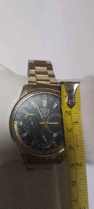 Reloj Jeyros World Time Dorado