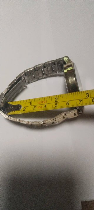 Reloj Jeyros World Time Dorado