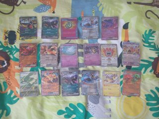 Cartas Pokémon Variadas
