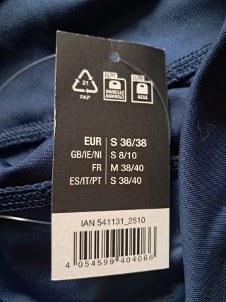 Pantalón corto deportivo azul