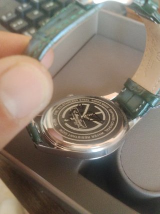 Reloj Tissot Nuevo Esfera Verde con caja