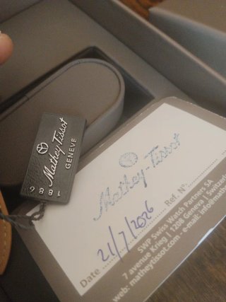Reloj Tissot Nuevo Esfera Verde con caja