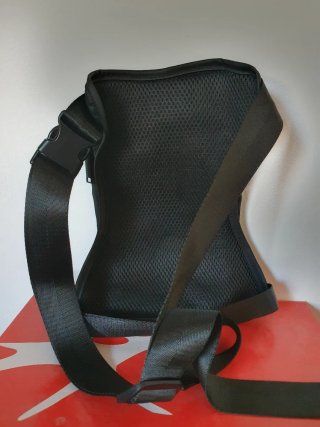 Bolsa de pierna Slymess negra