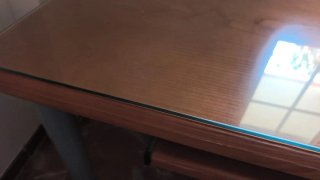 Mesa de estudio roble castaño y patas metálicas