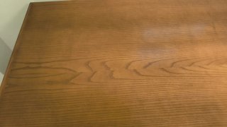 Mesa de estudio roble castaño y patas metálicas