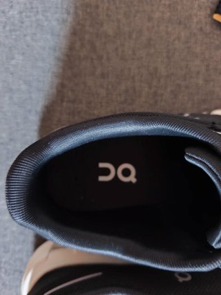 On Running Talla 41 + 2 juegos cordones