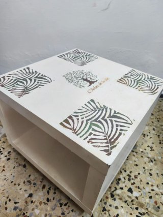 Mesa auxiliar Árbol de la vida madera con ruedas
