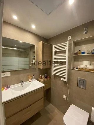 Piso en venta en Teo