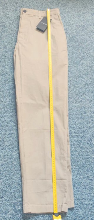 Pantalón de verano beige