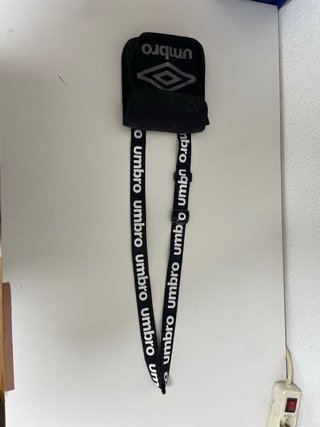 Riñonera Umbro Negra