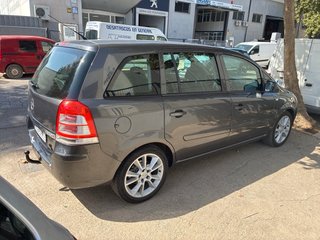 Opel Zafira 2010