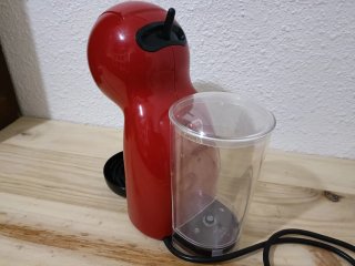 Cafetera Nescafé Dolce Gusto Roja
