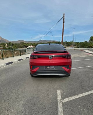 Volkswagen ID.5 GTX - 220kW (299CV) Tracción 4 ruedas
