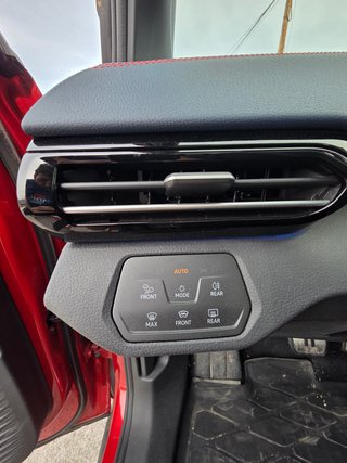 Volkswagen ID.5 GTX - 220kW (299CV) Tracción 4 ruedas