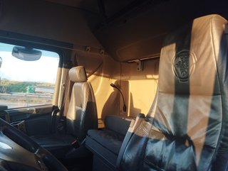 Scania R 420--CAMIONES CON GANCHO