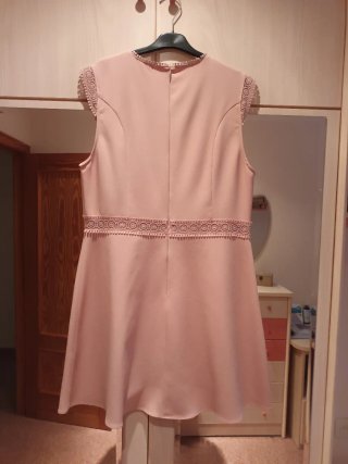 Vestido Zara rosa encaje sin etiqueta