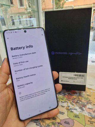Motorola Signature 512GB Martini Olive