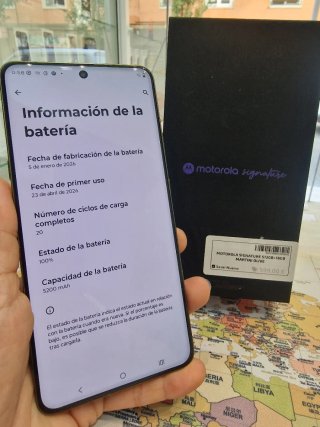 Motorola Signature 512GB Martini Olive