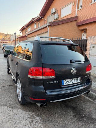 Volkswagen Touareg v10