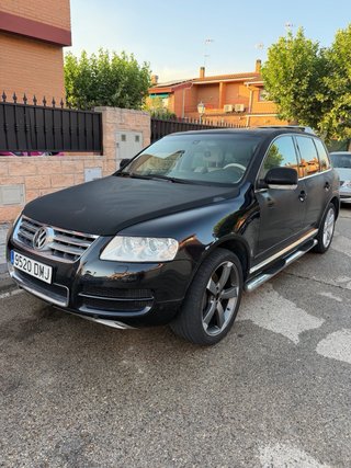 Volkswagen Touareg v10